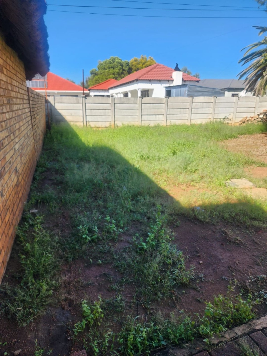5 Bedroom Property for Sale in Meiringspark North West